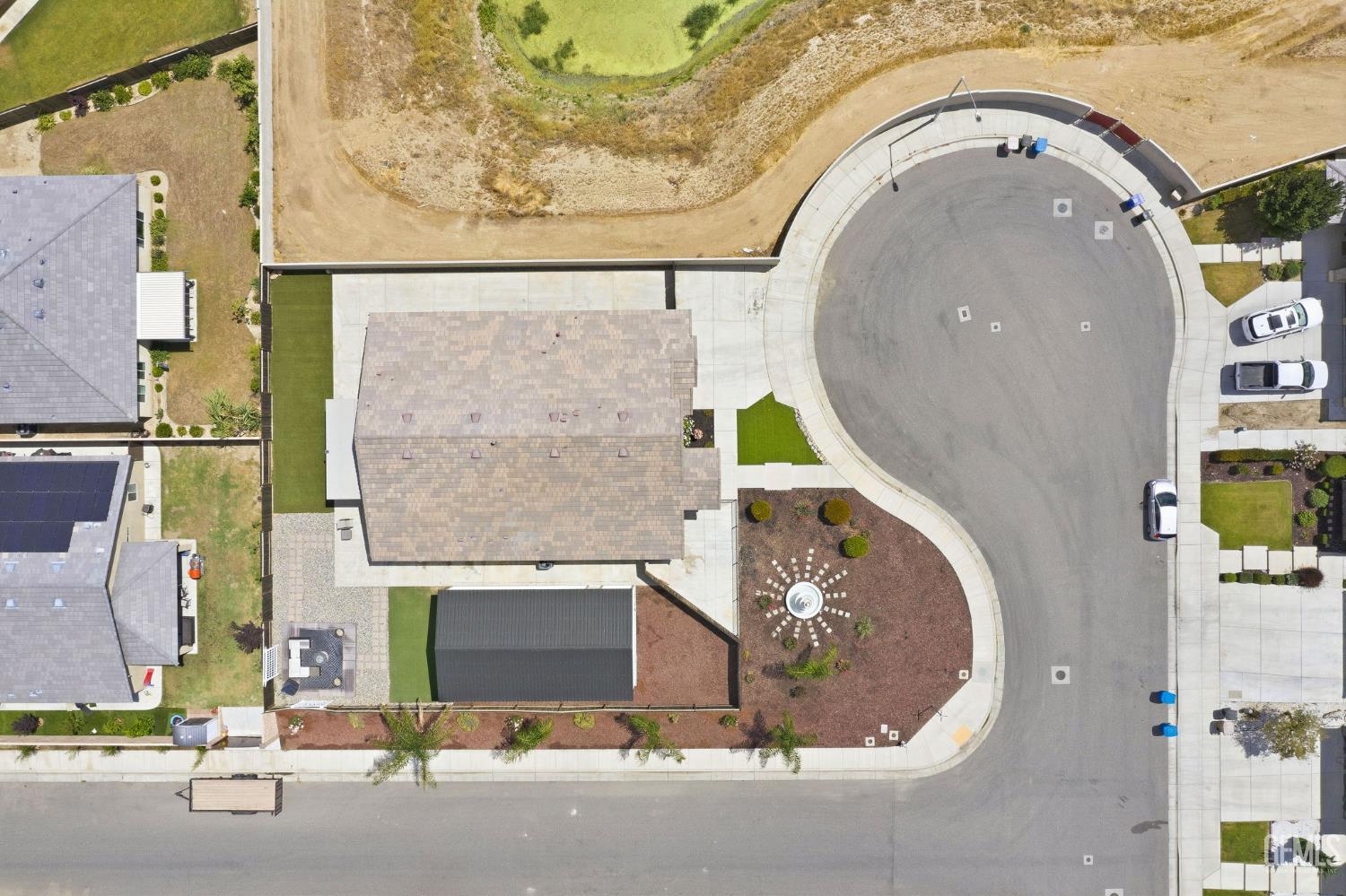 6008 Luckman Drive