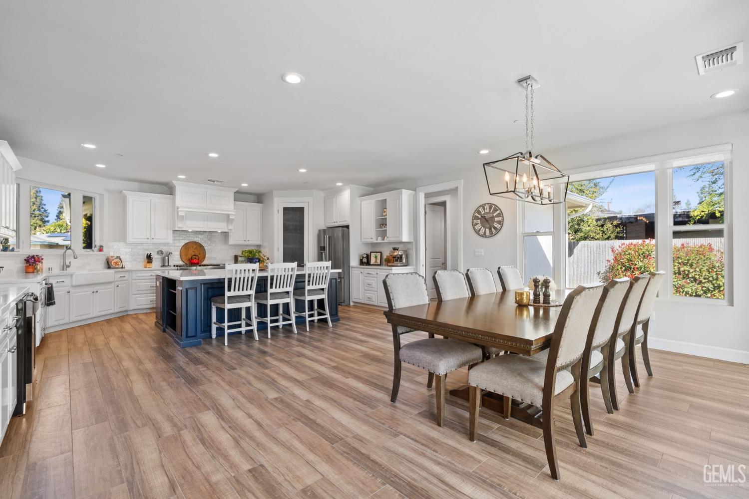 7108 Saint Andrews Drive