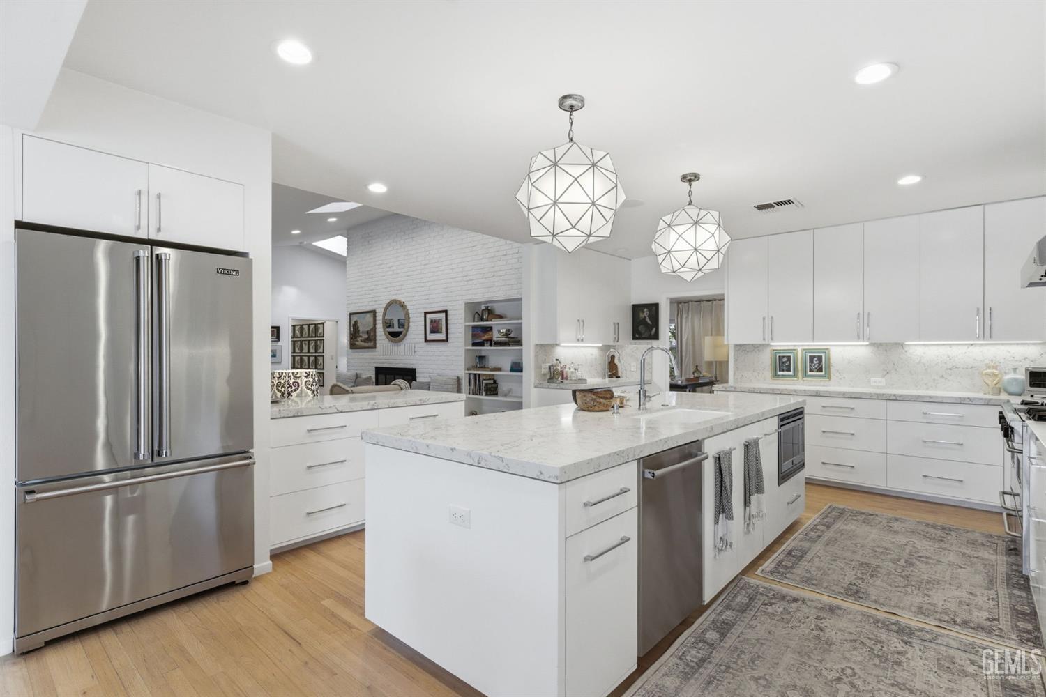 8800 Saint Cloud Lane