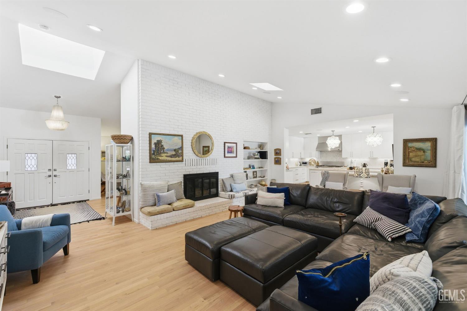 8800 Saint Cloud Lane