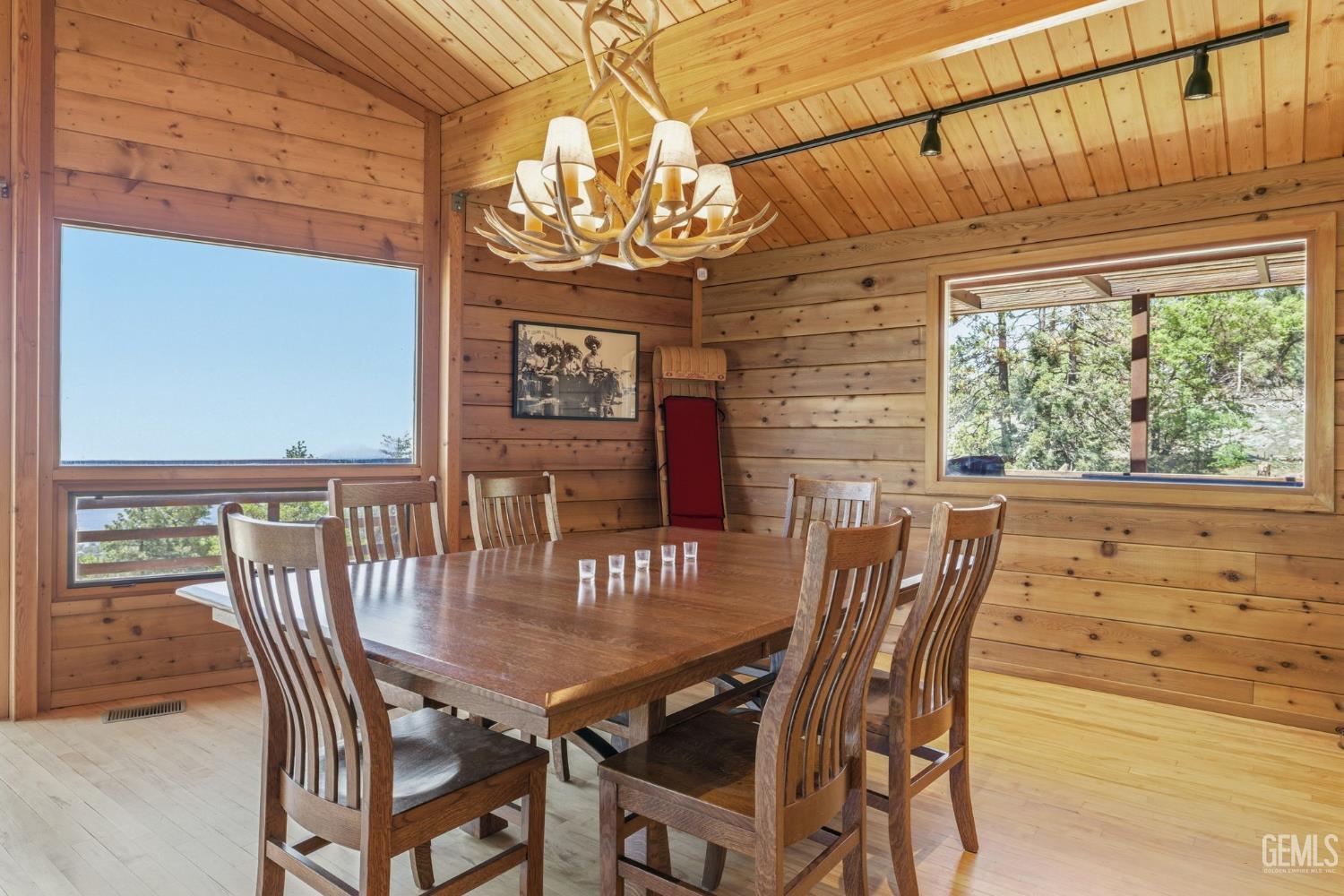 26660 Cedar Creek Court