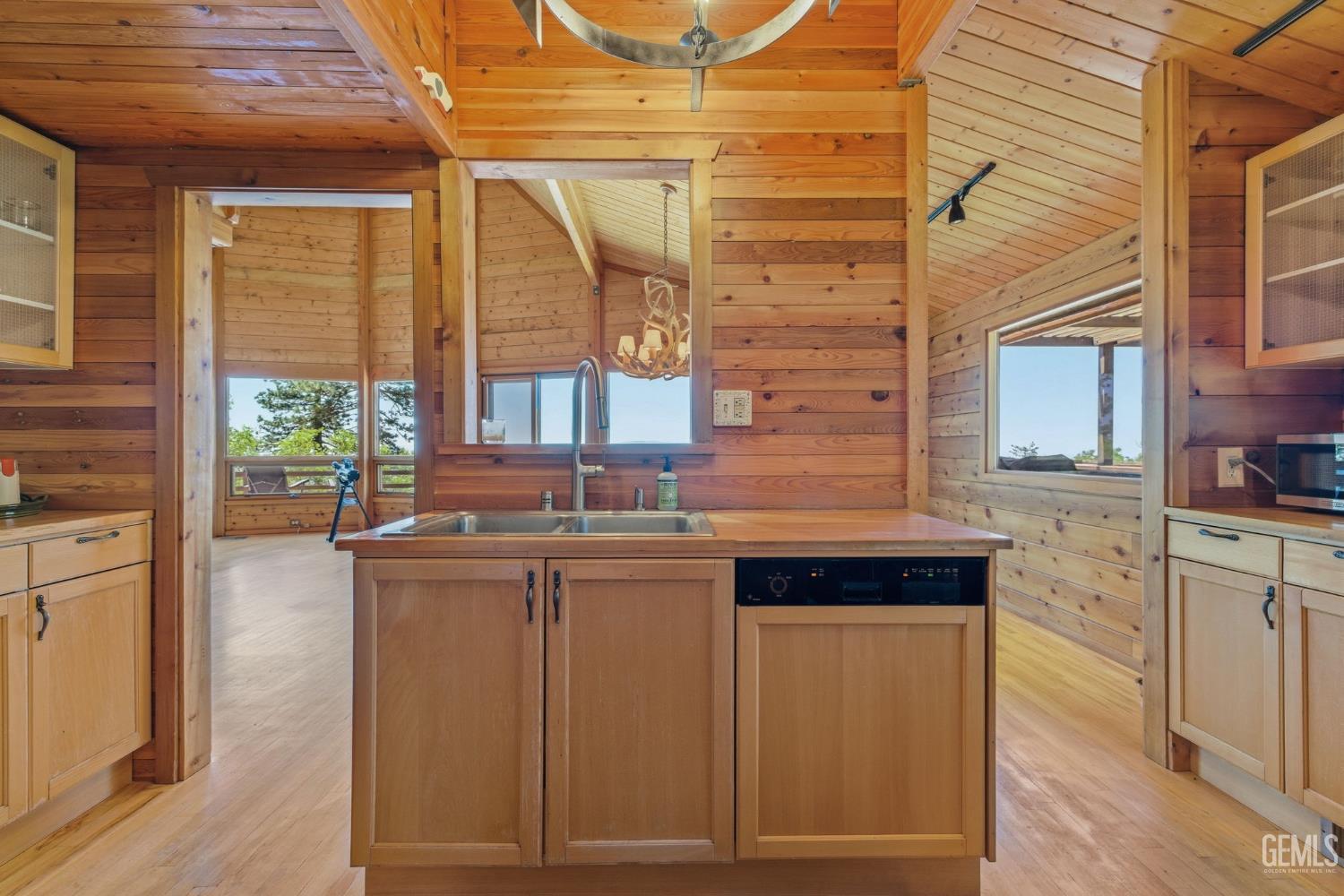 26660 Cedar Creek Court