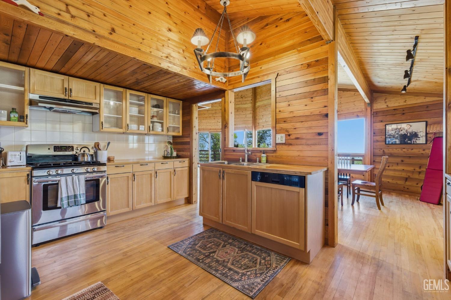26660 Cedar Creek Court
