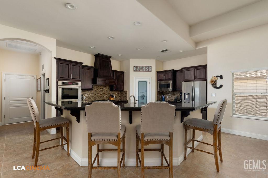 4140 Meadow Lake Drive