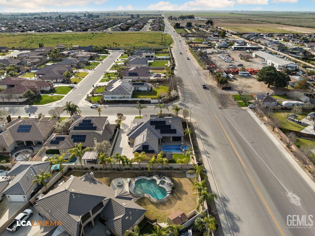 4140 Meadow Lake Drive
