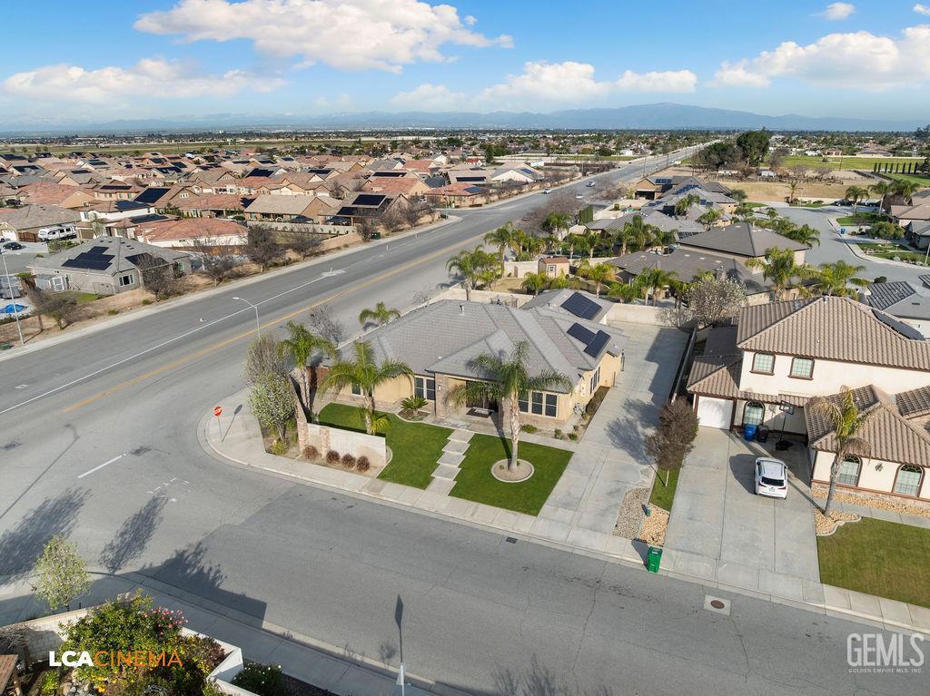 4140 Meadow Lake Drive