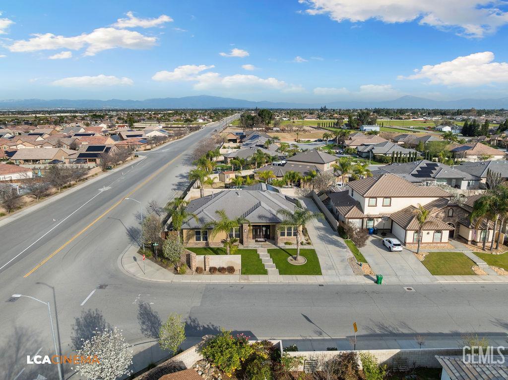 4140 Meadow Lake Drive
