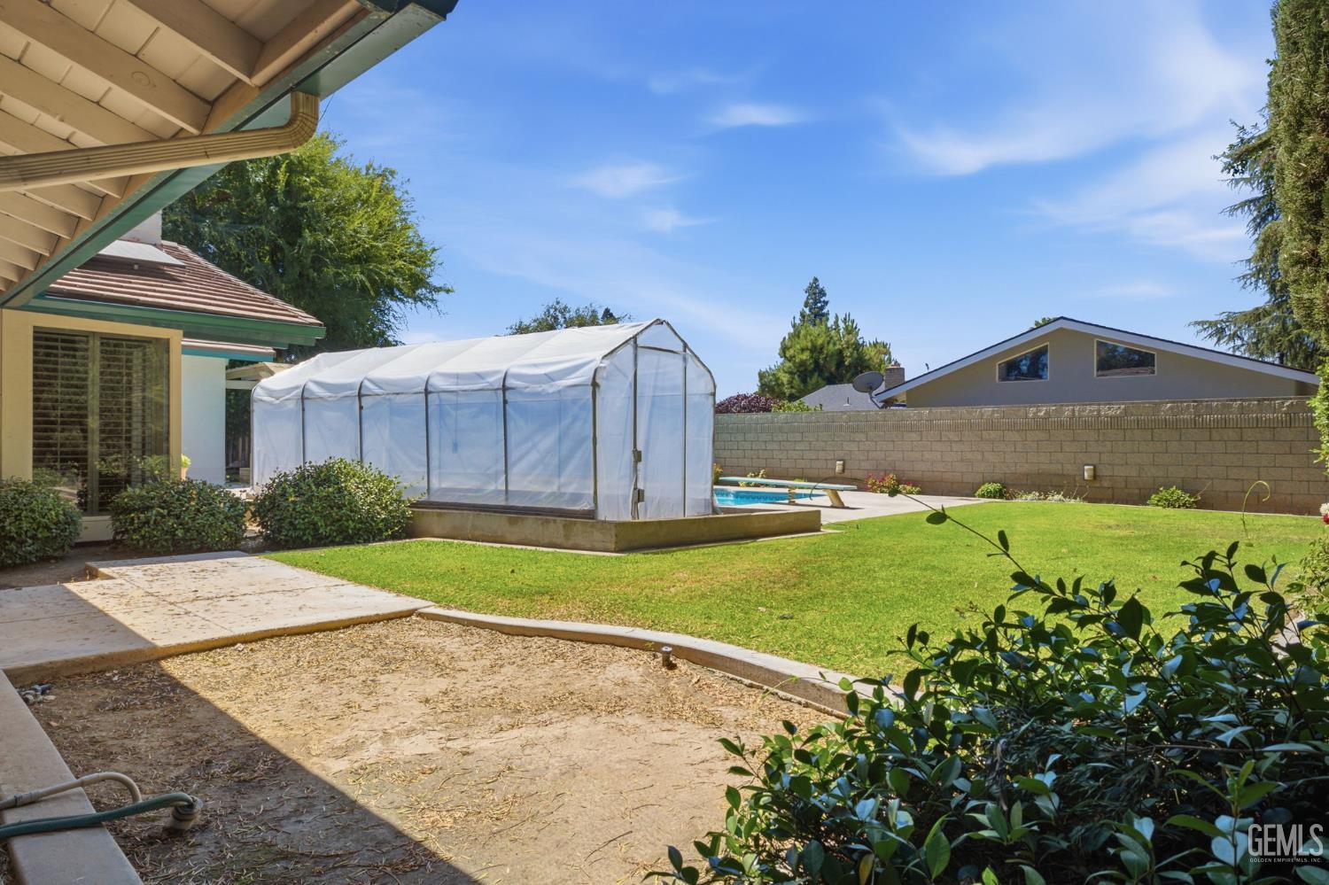 7501 El Roble Court