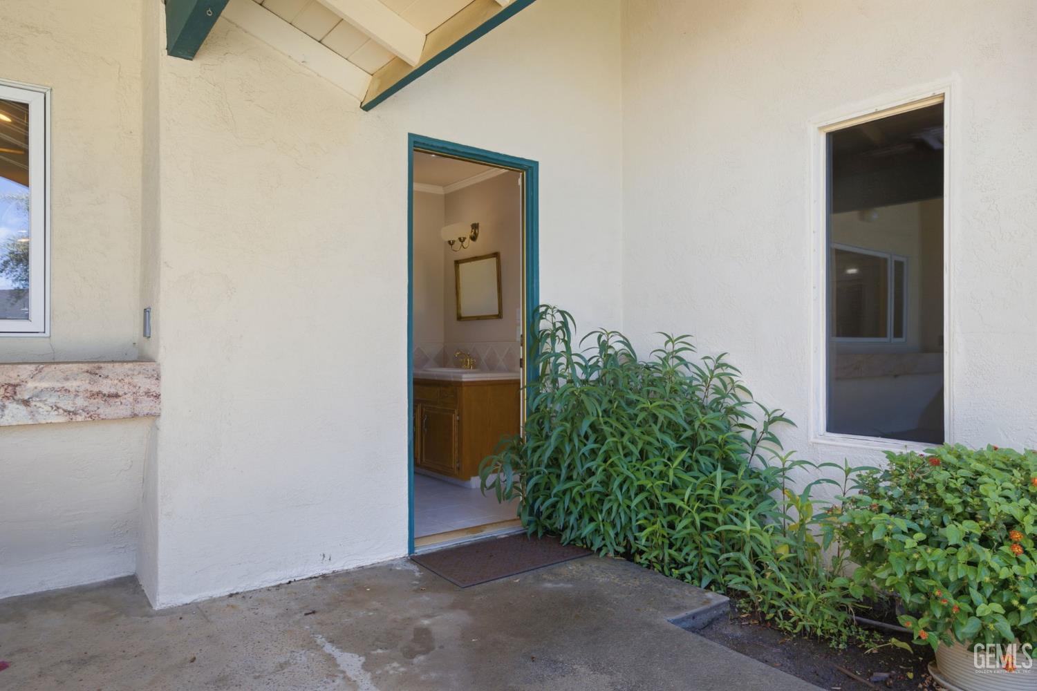 7501 El Roble Court