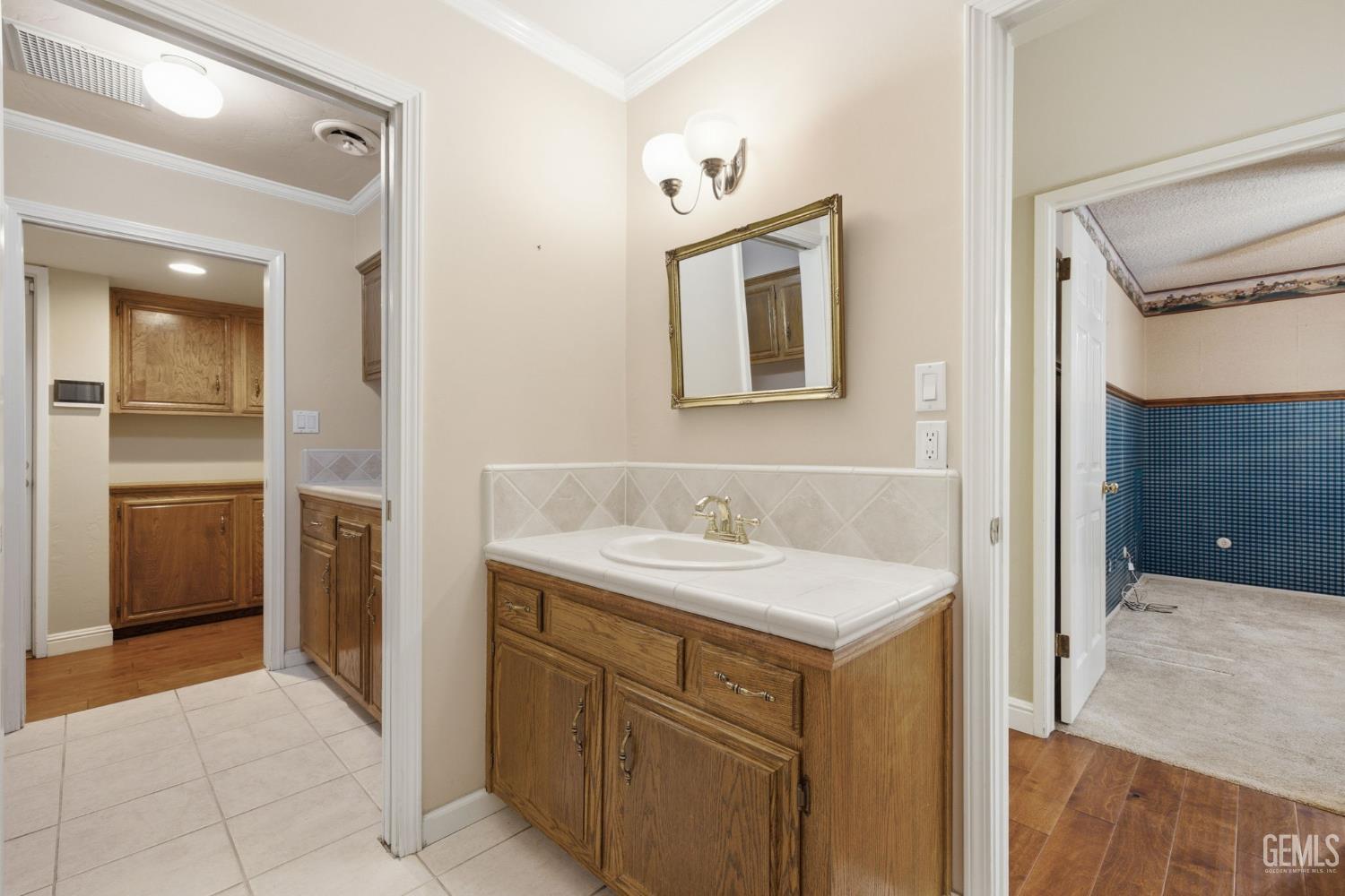 7501 El Roble Court