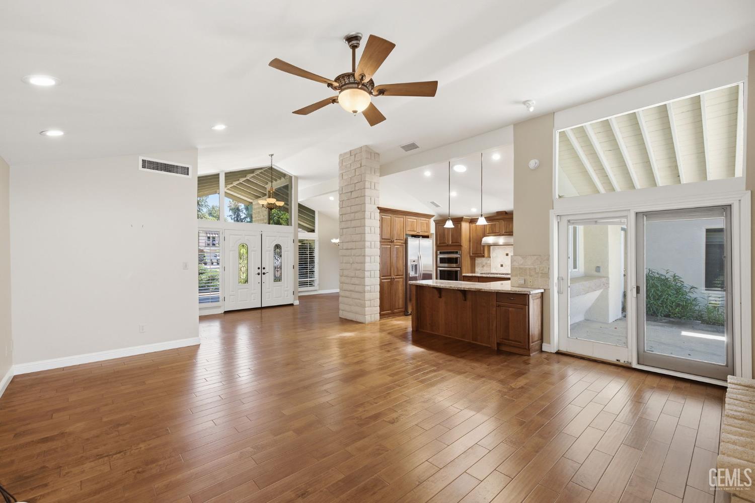 7501 El Roble Court