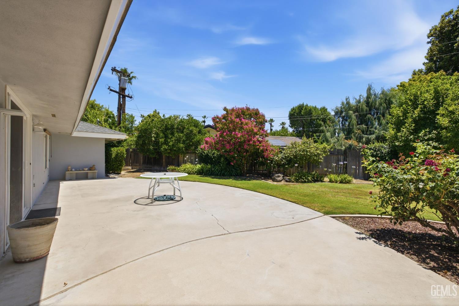 7007 Mesa Verde Way