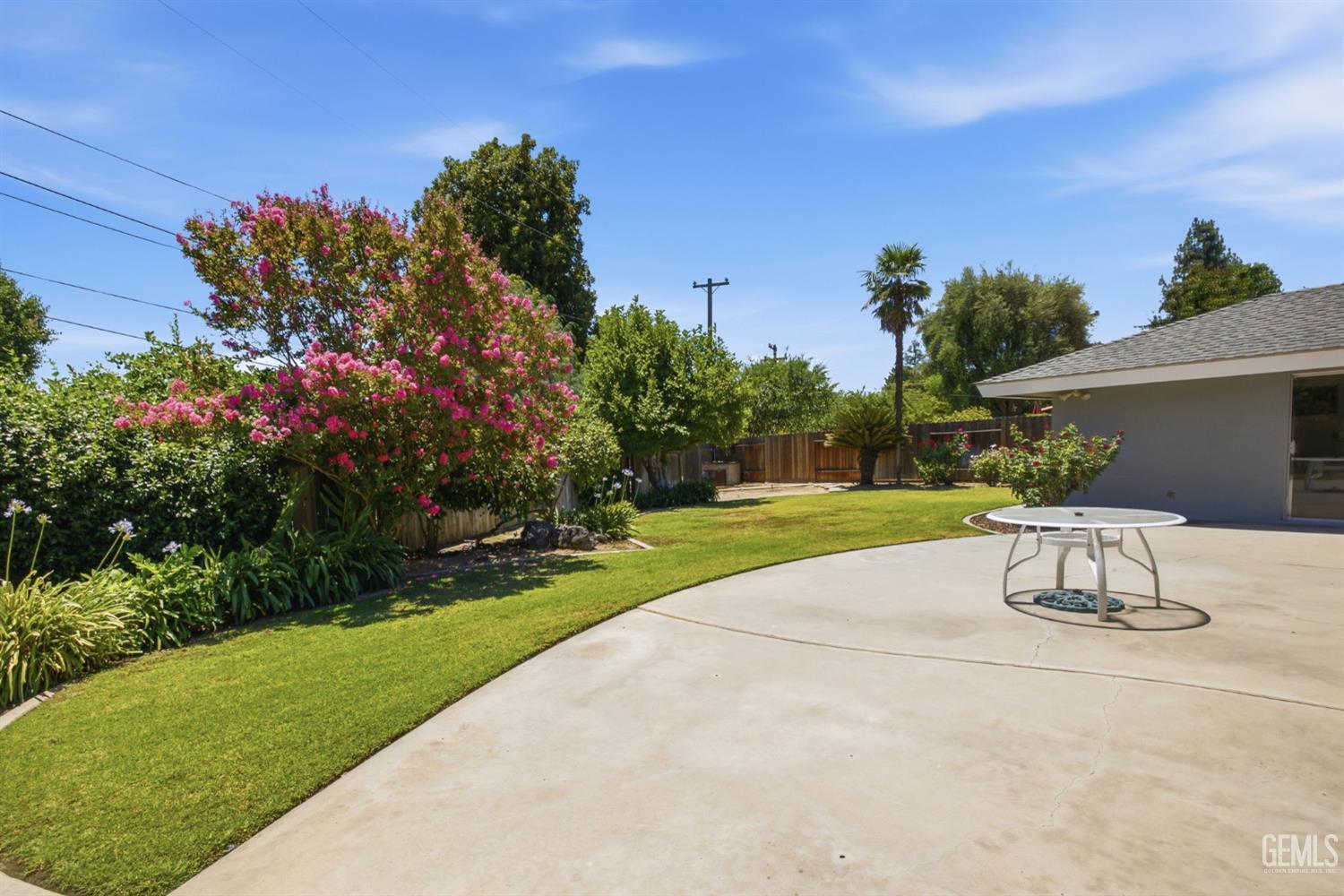 7007 Mesa Verde Way