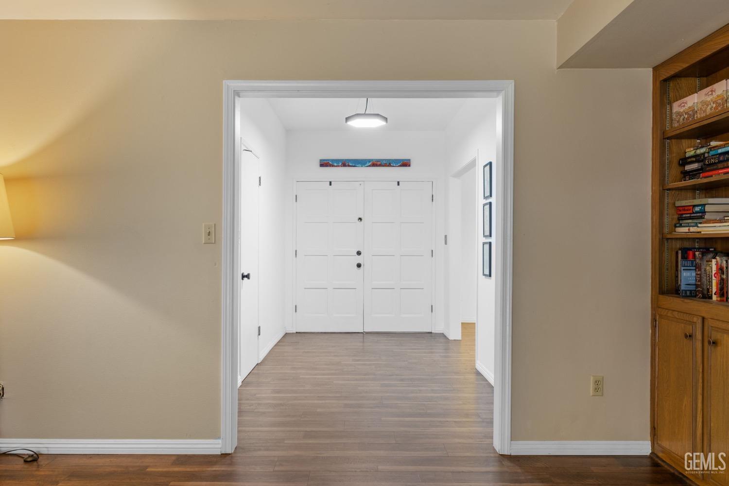 2513 Elm Street
