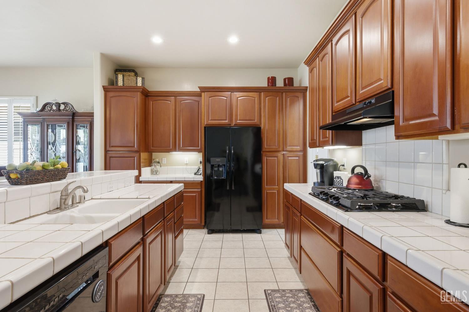 303 Coachman Way