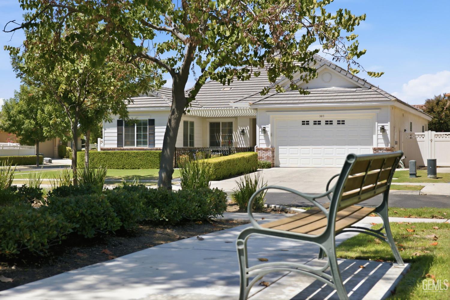 303 Coachman Way
