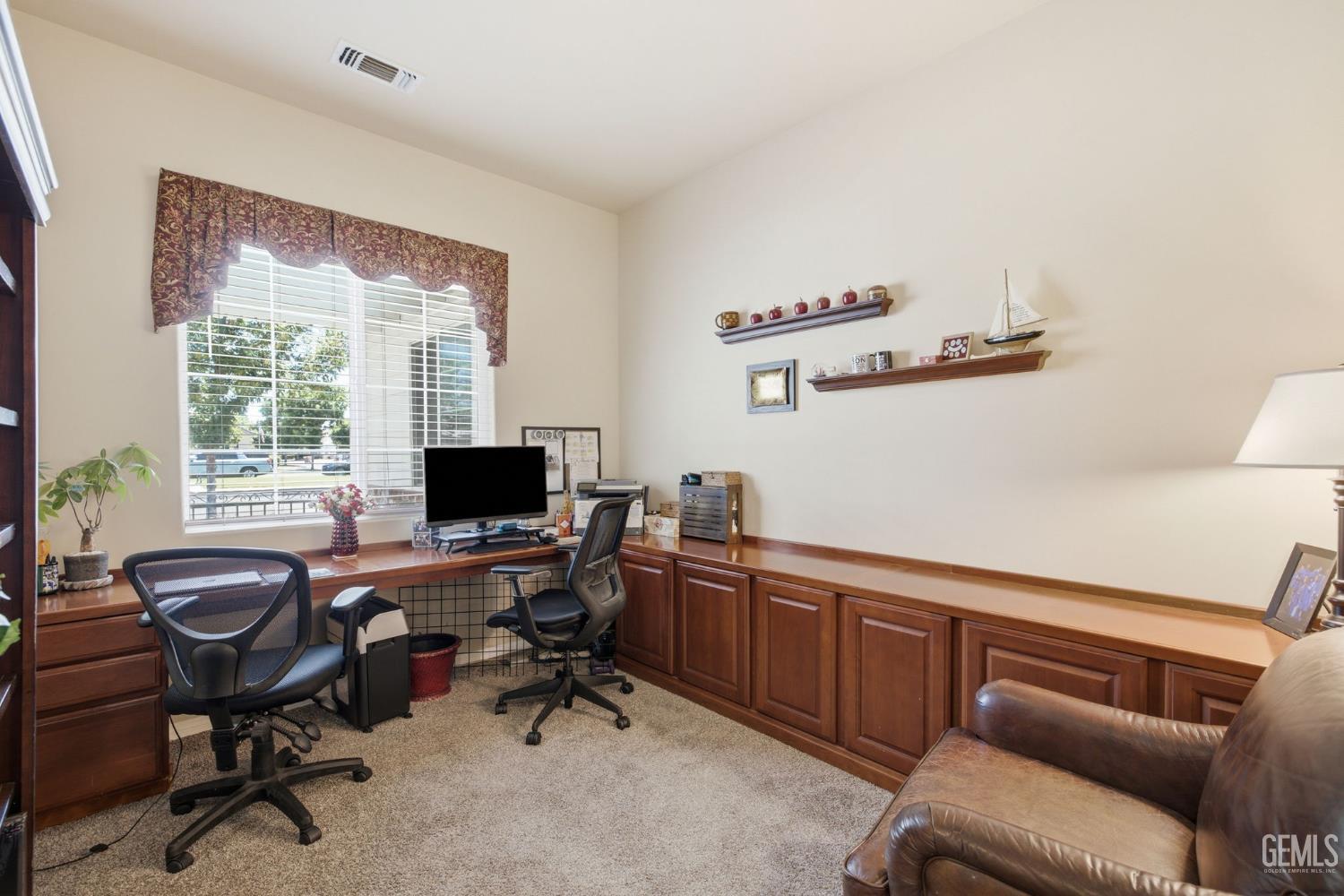 303 Coachman Way