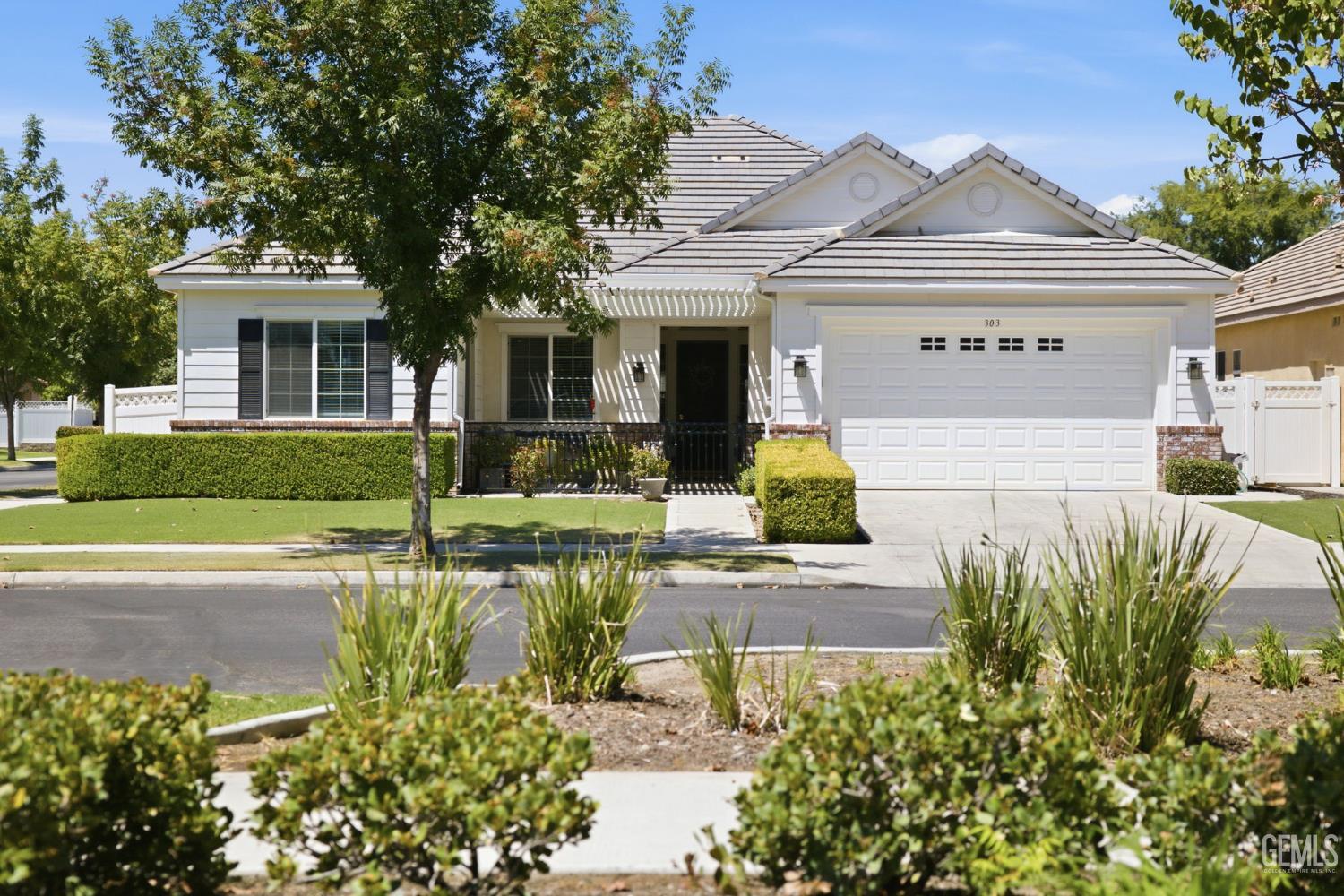 303 Coachman Way