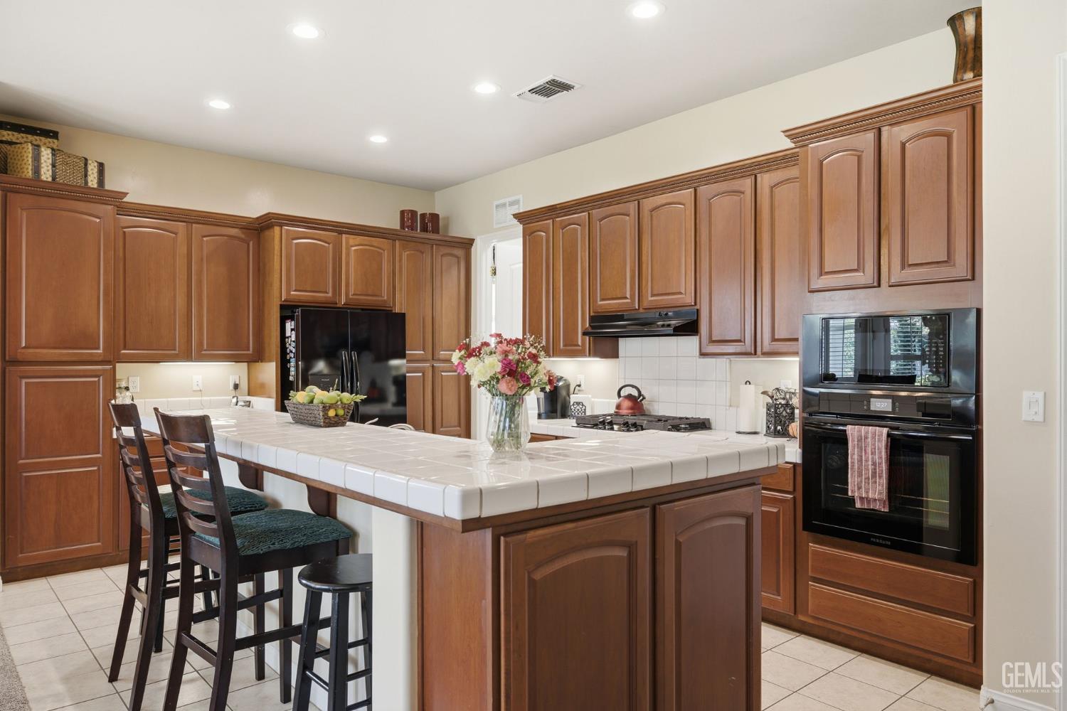 303 Coachman Way