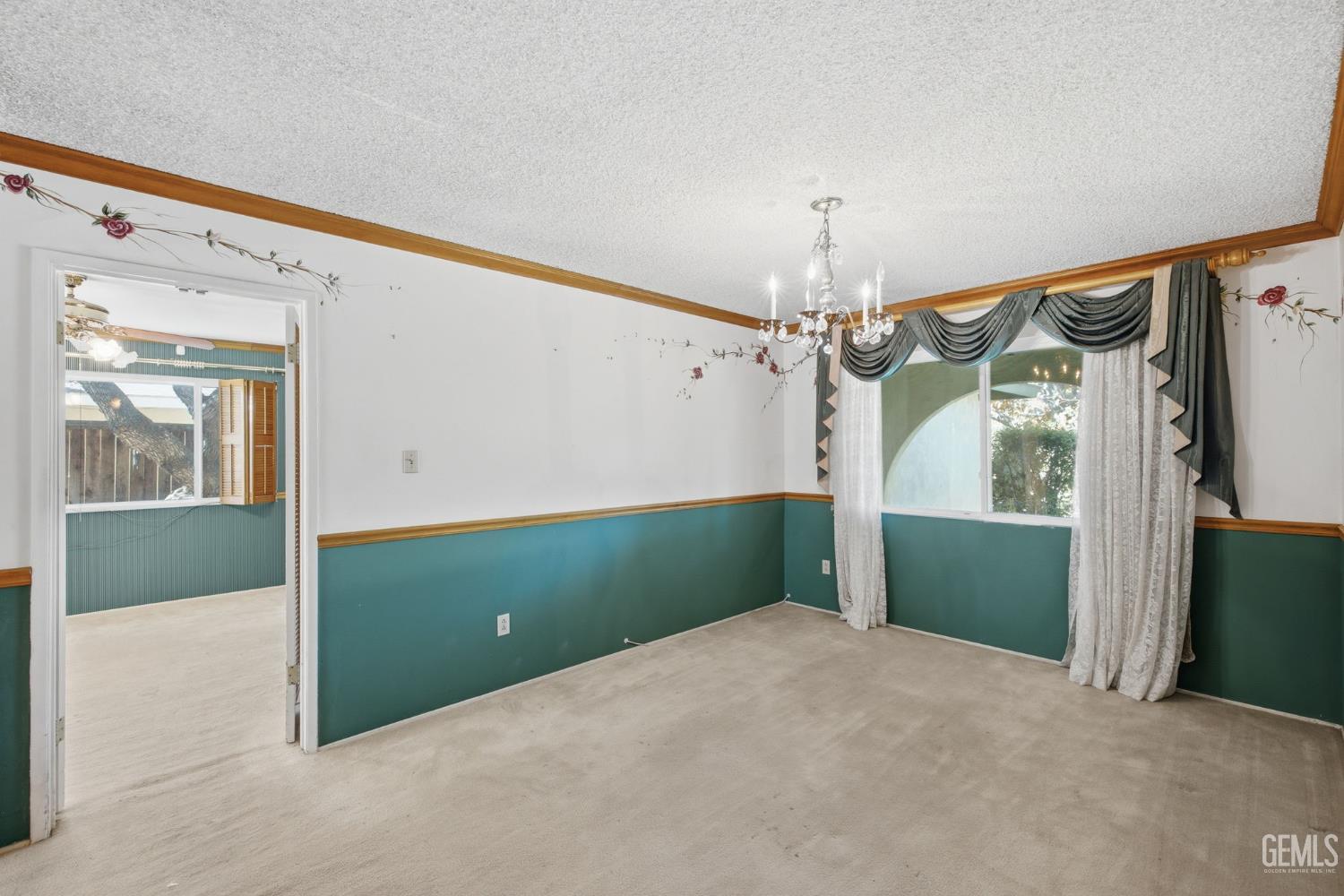 2004 Juniper Court
