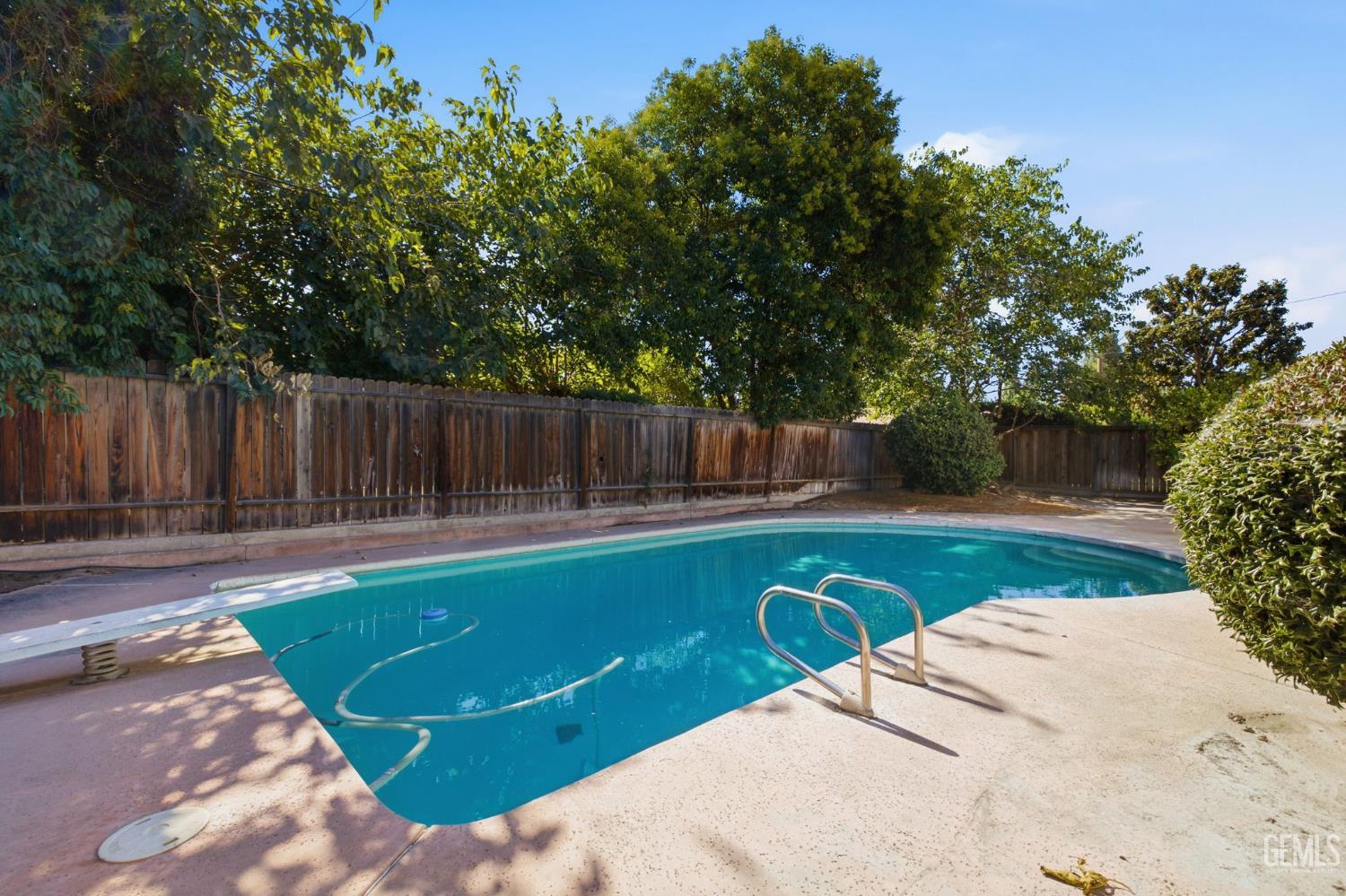 2004 Juniper Court
