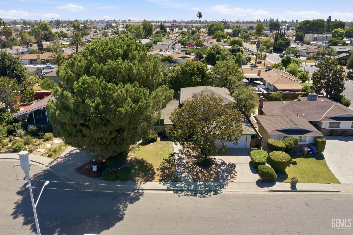 2004 Juniper Court