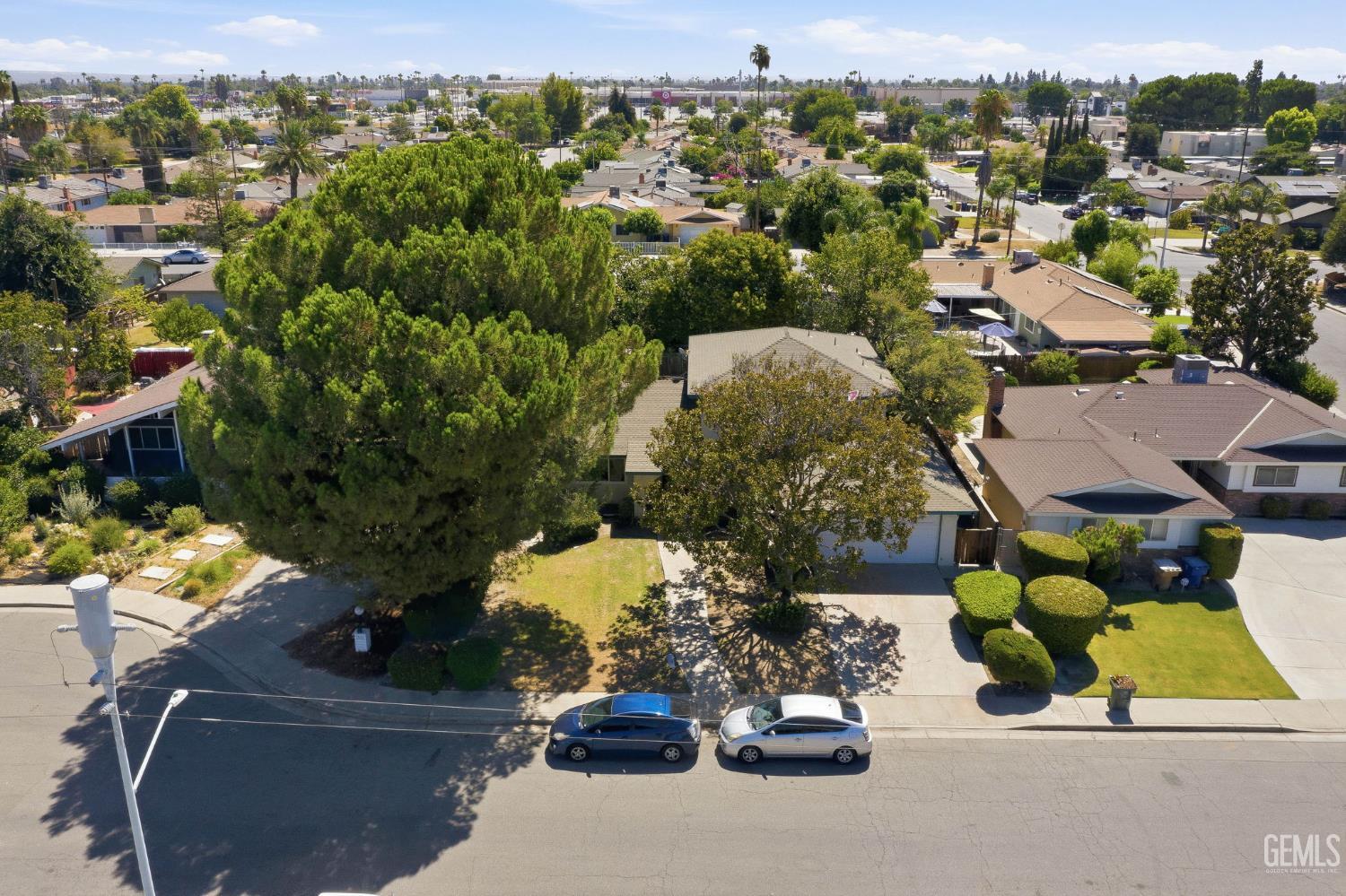 2004 Juniper Court