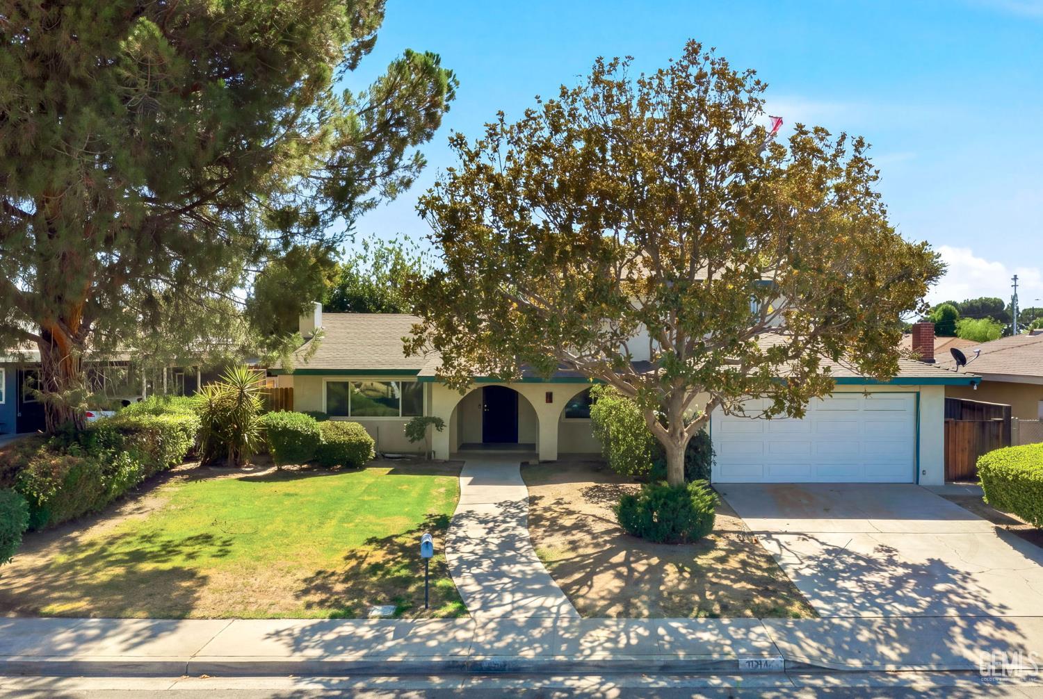 2004 Juniper Court
