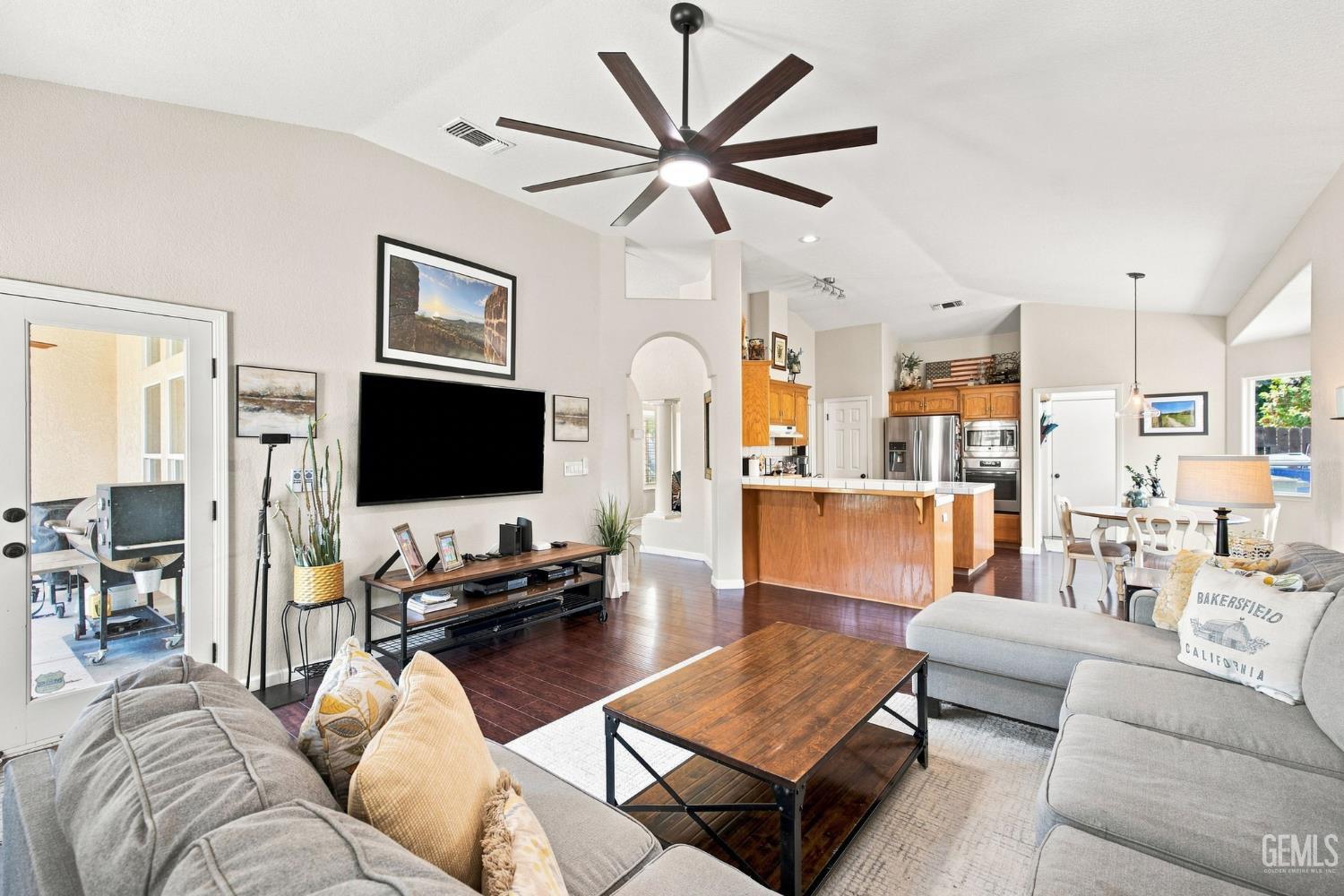 5600 Rockwell Drive