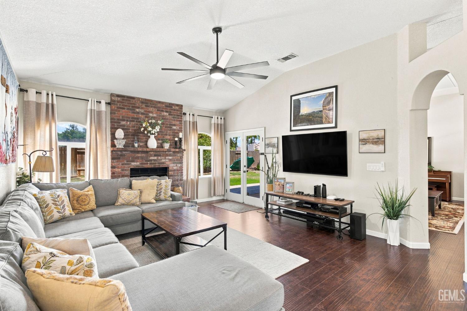 5600 Rockwell Drive