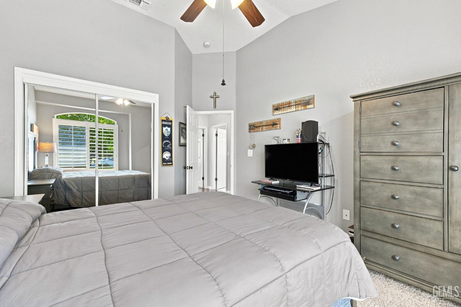 5600 Rockwell Drive