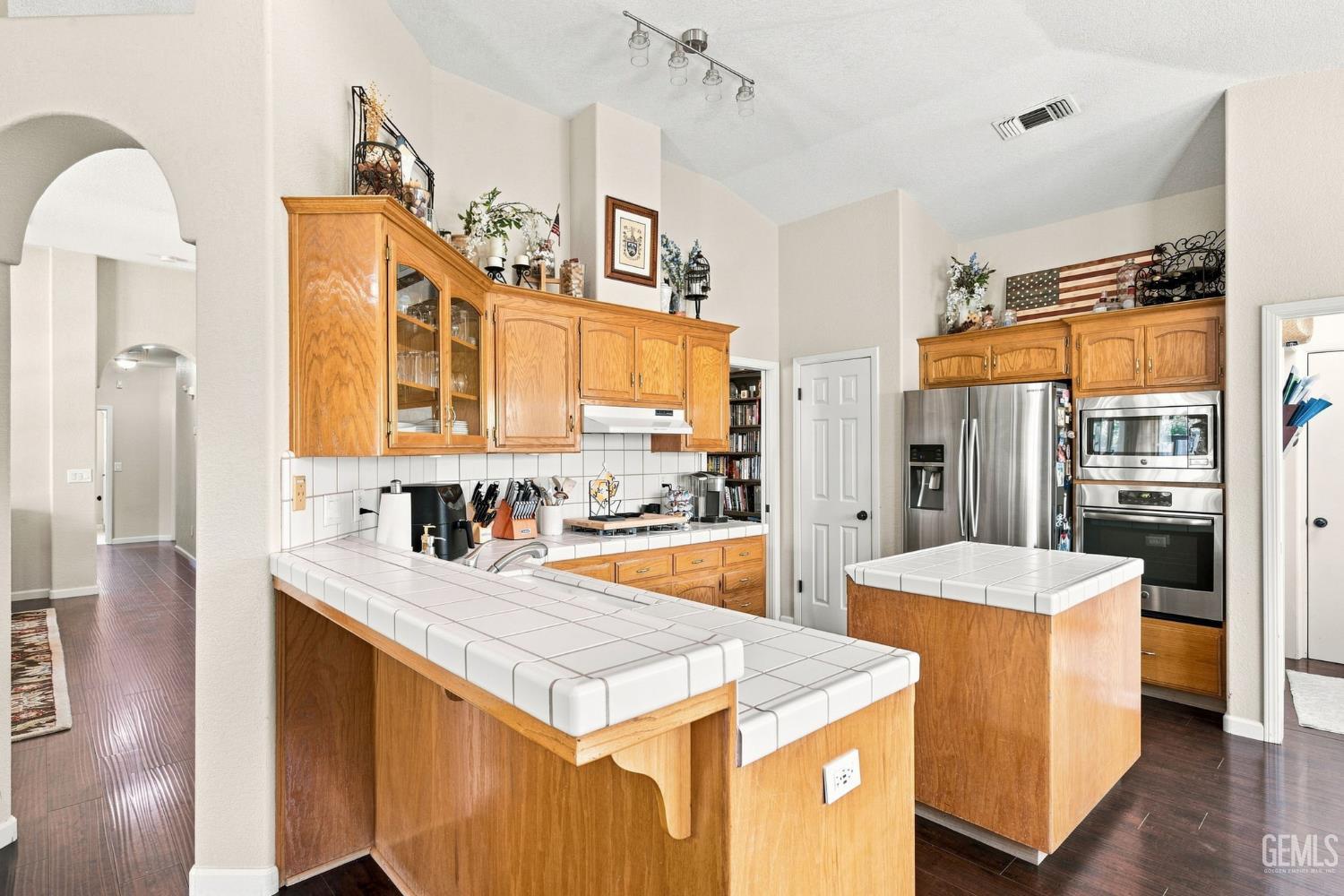 5600 Rockwell Drive