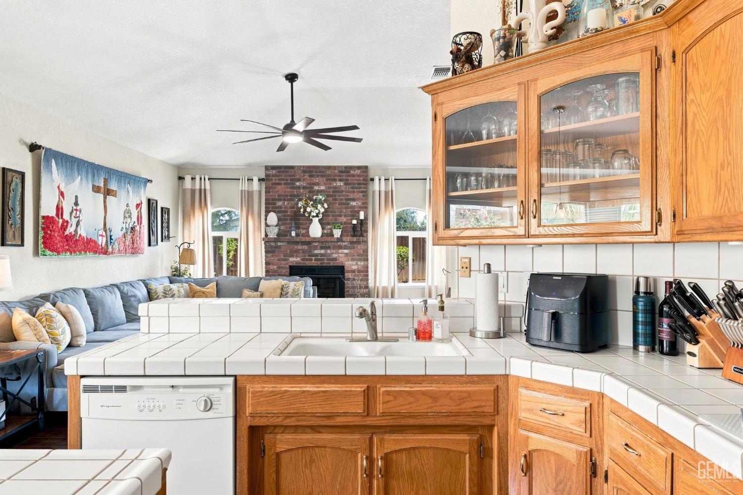 5600 Rockwell Drive