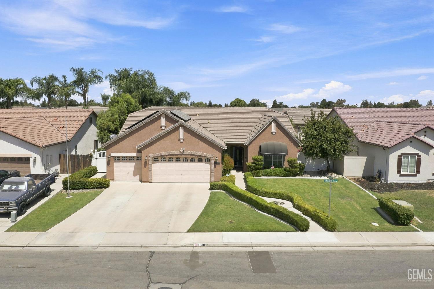 12600 Stablegate Drive