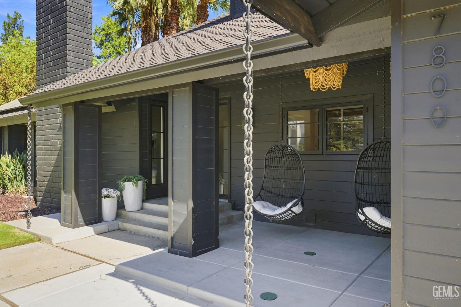7800 De Colores Court