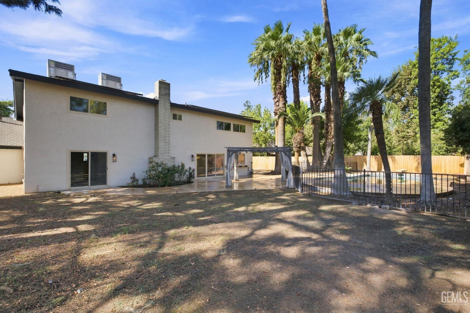 7800 De Colores Court
