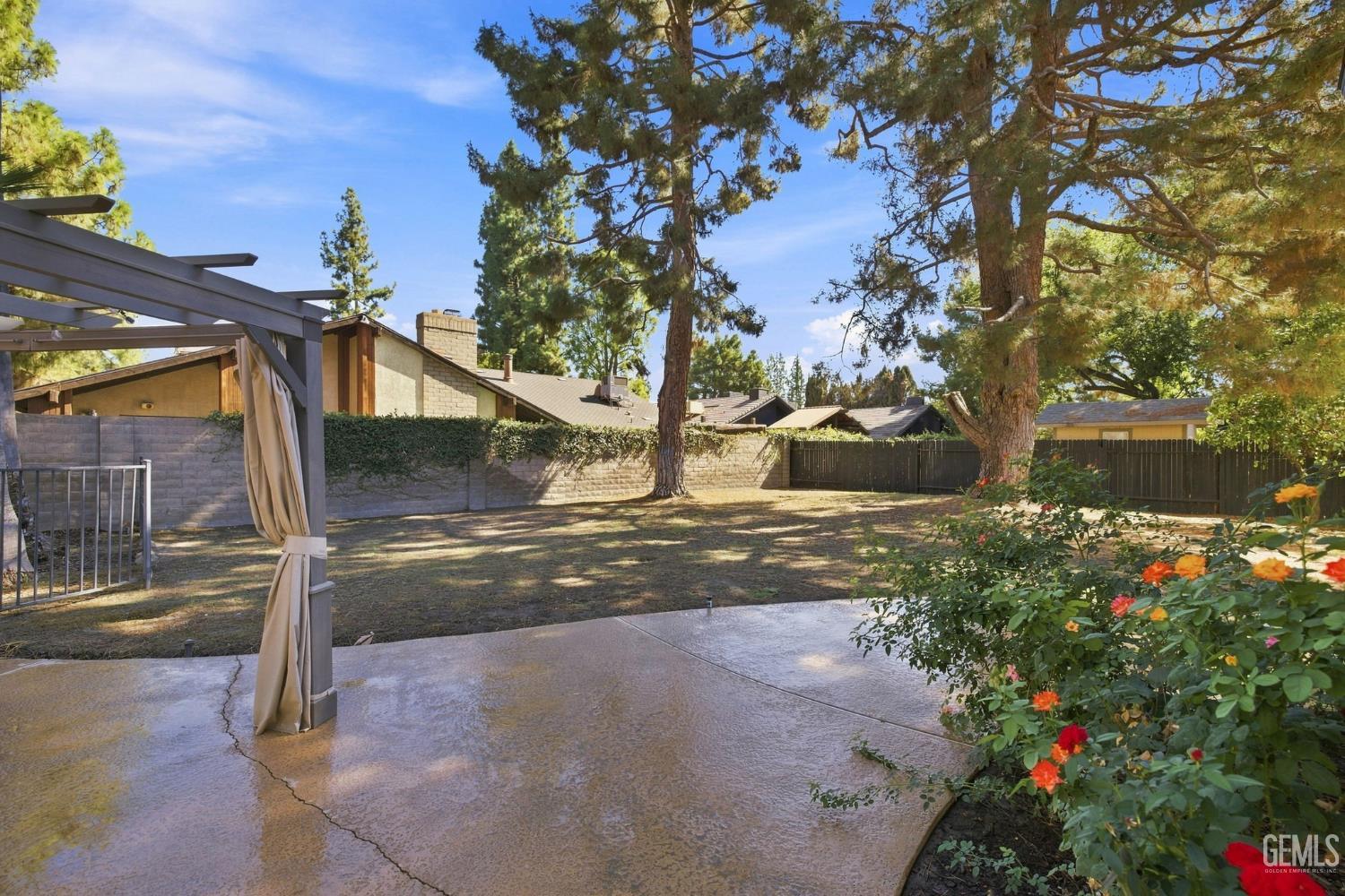 7800 De Colores Court