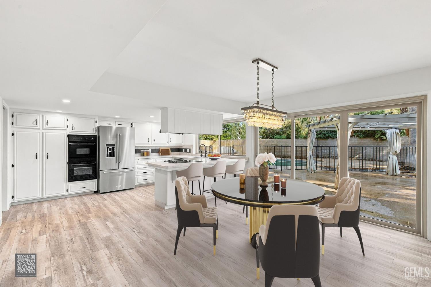 7800 De Colores Court