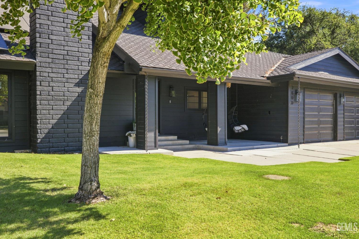 7800 De Colores Court