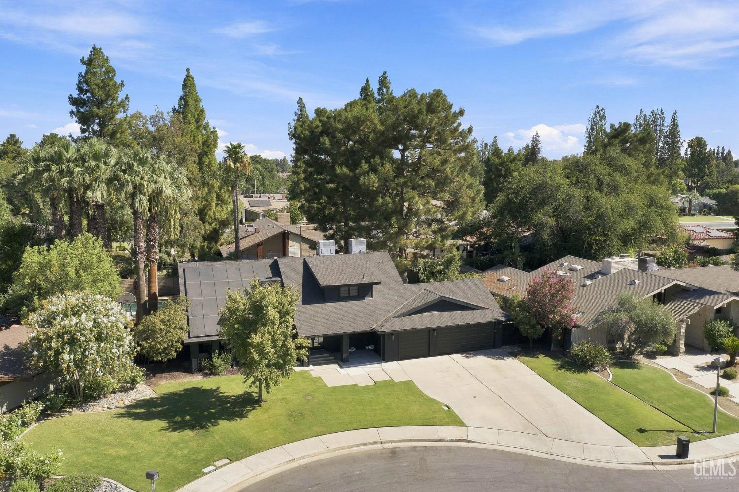 7800 De Colores Court