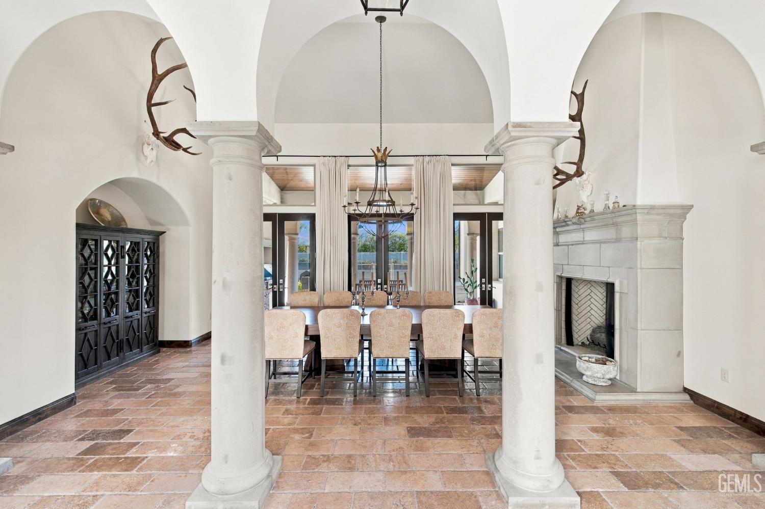 2114 Tiverton Drive