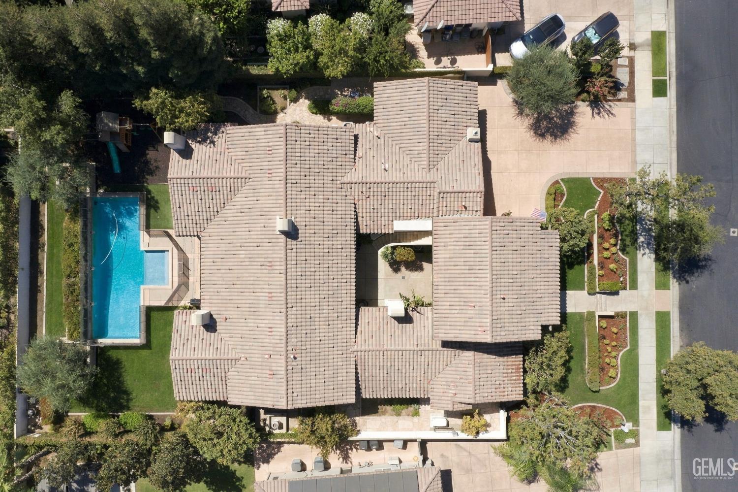 2114 Tiverton Drive