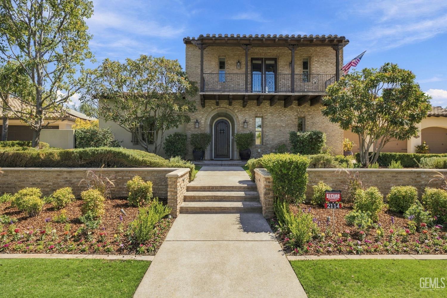2114 Tiverton Drive