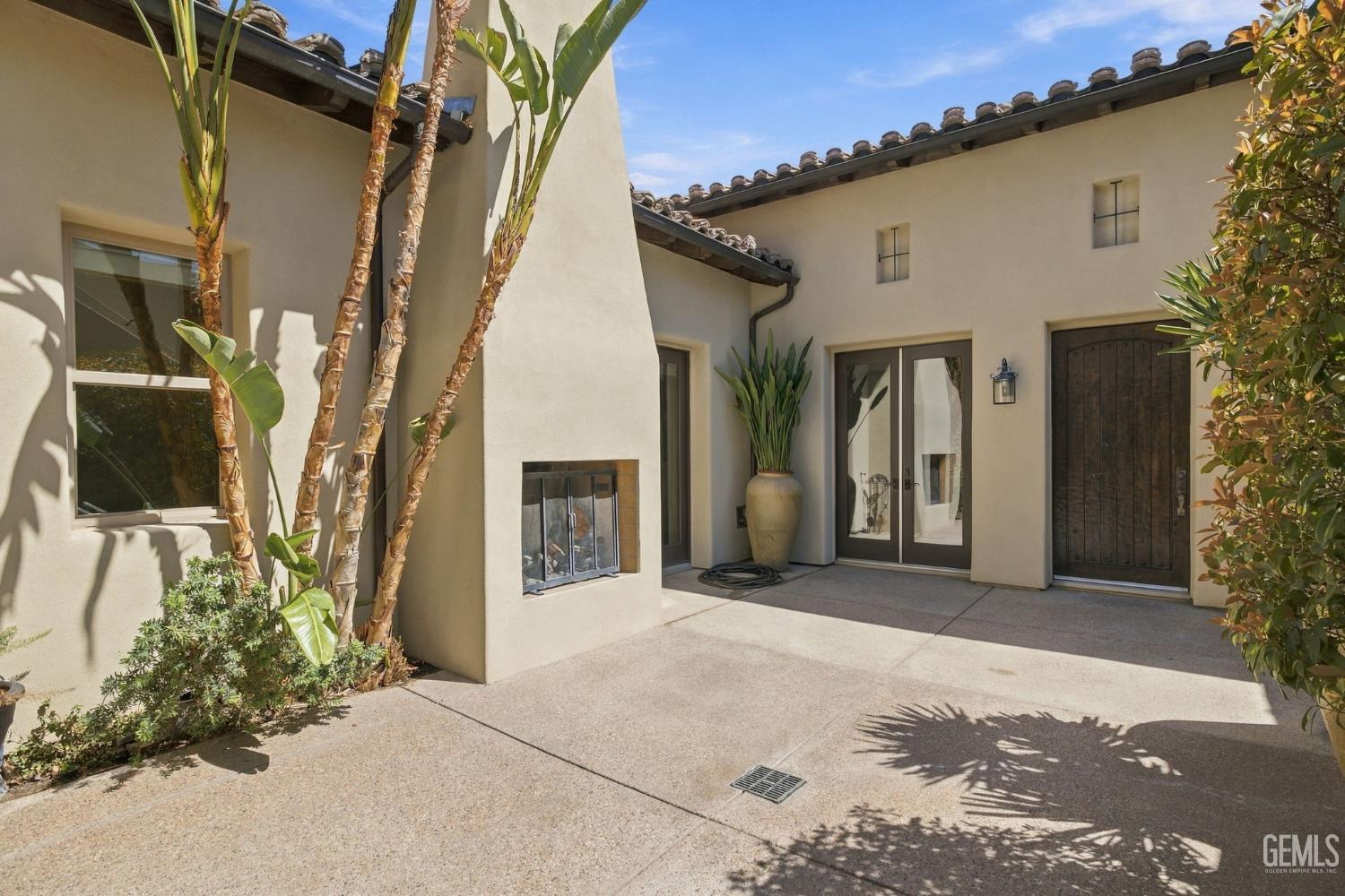 2114 Tiverton Drive