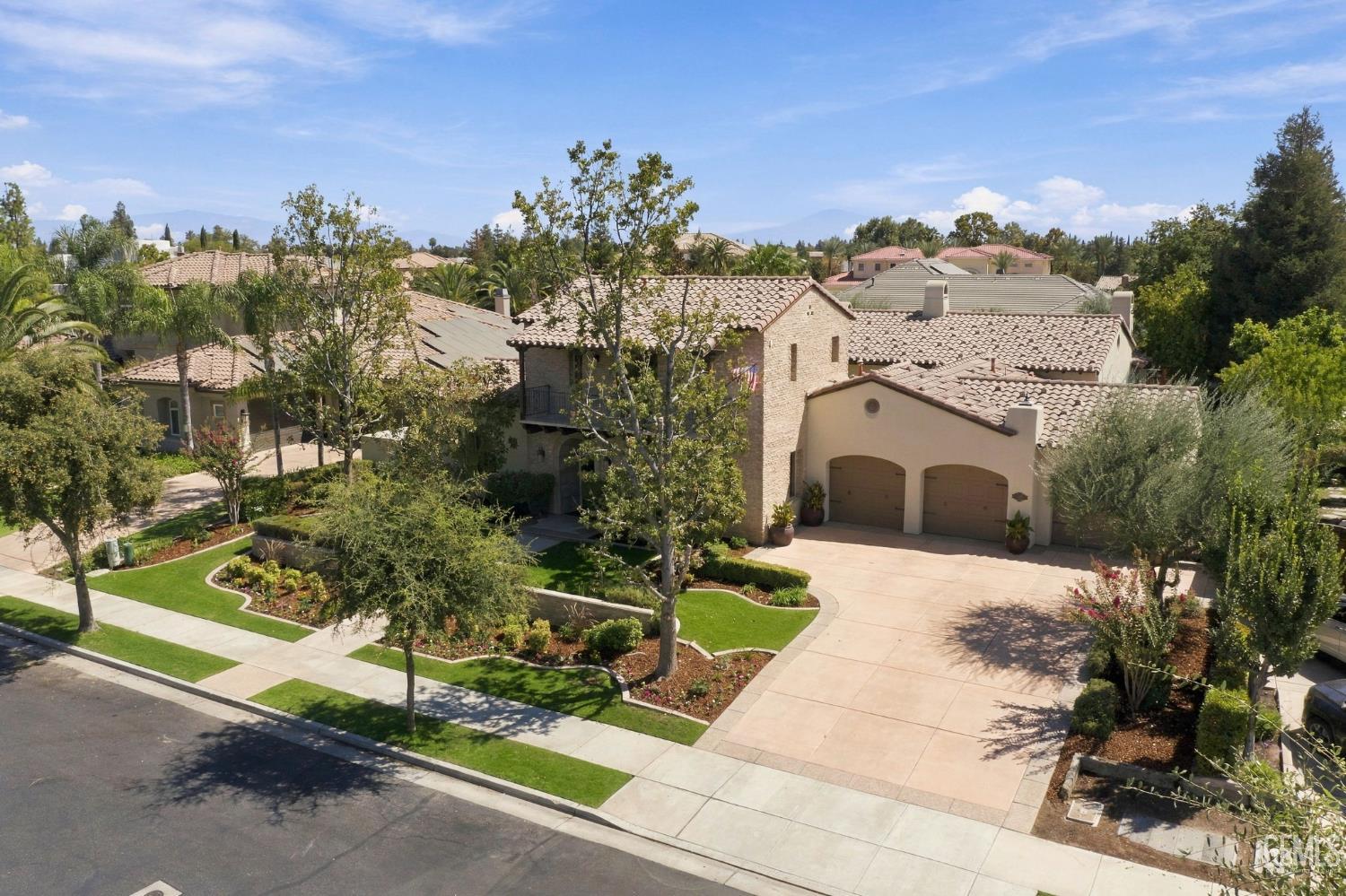 2114 Tiverton Drive
