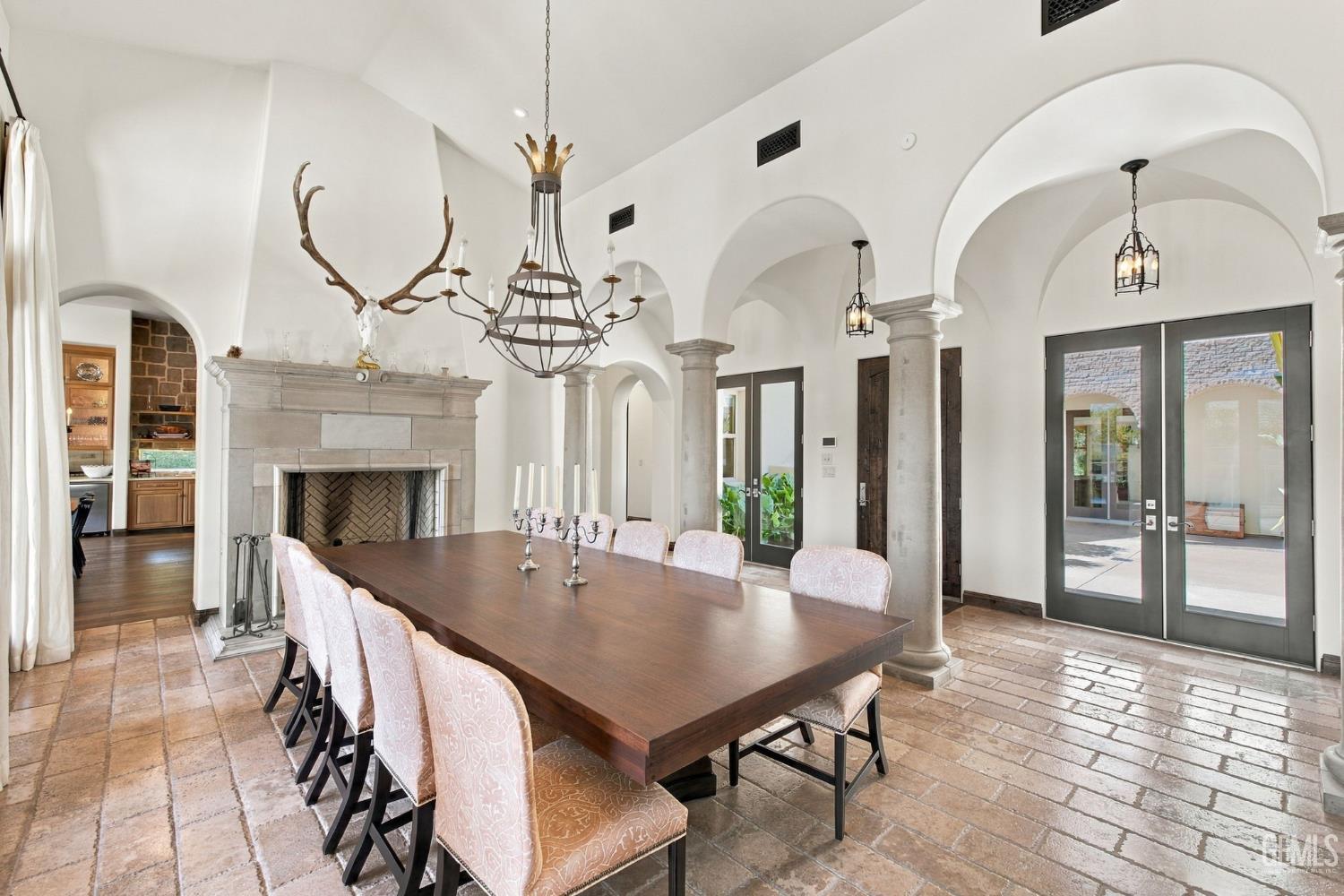 2114 Tiverton Drive
