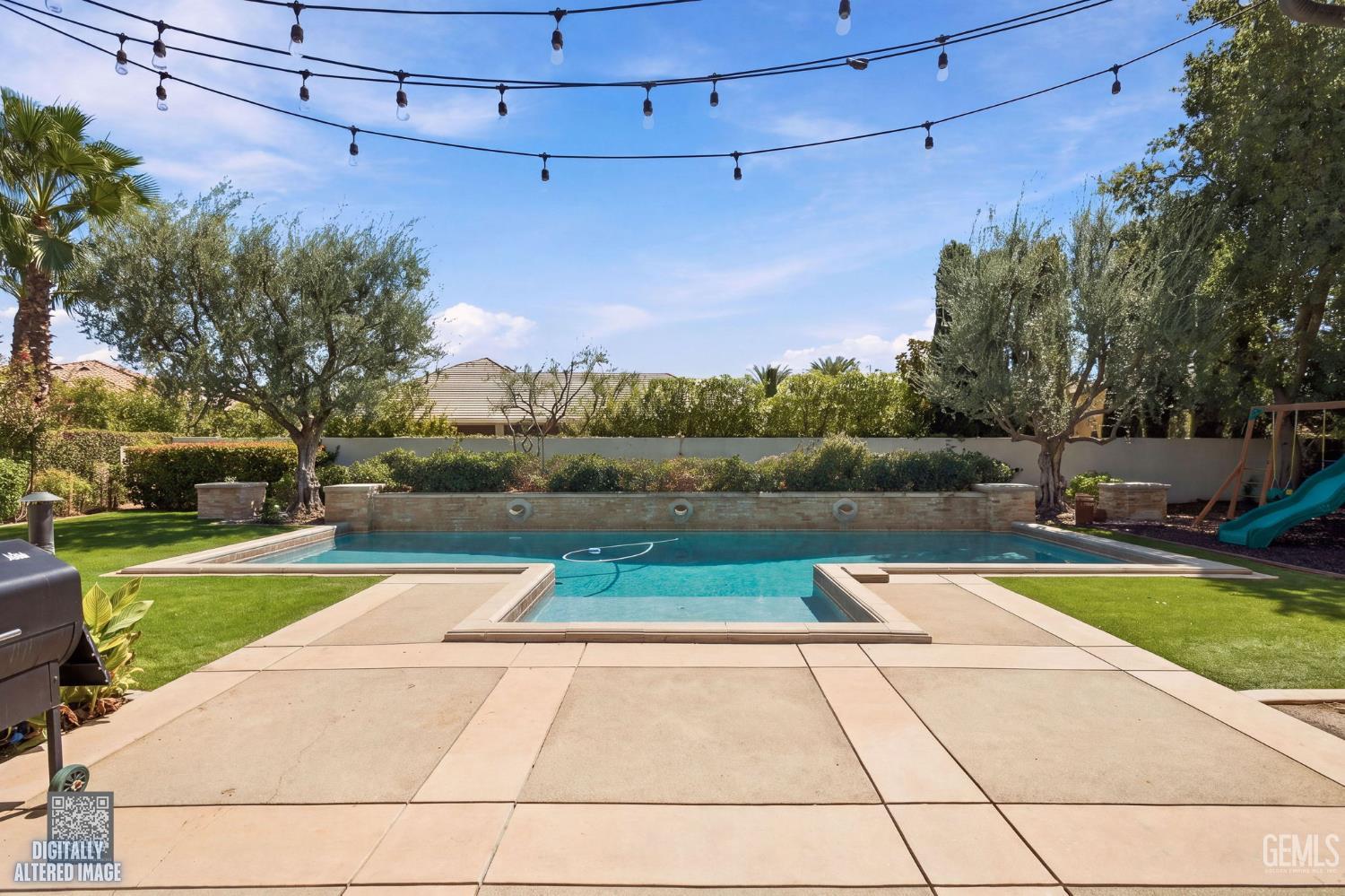 2114 Tiverton Drive