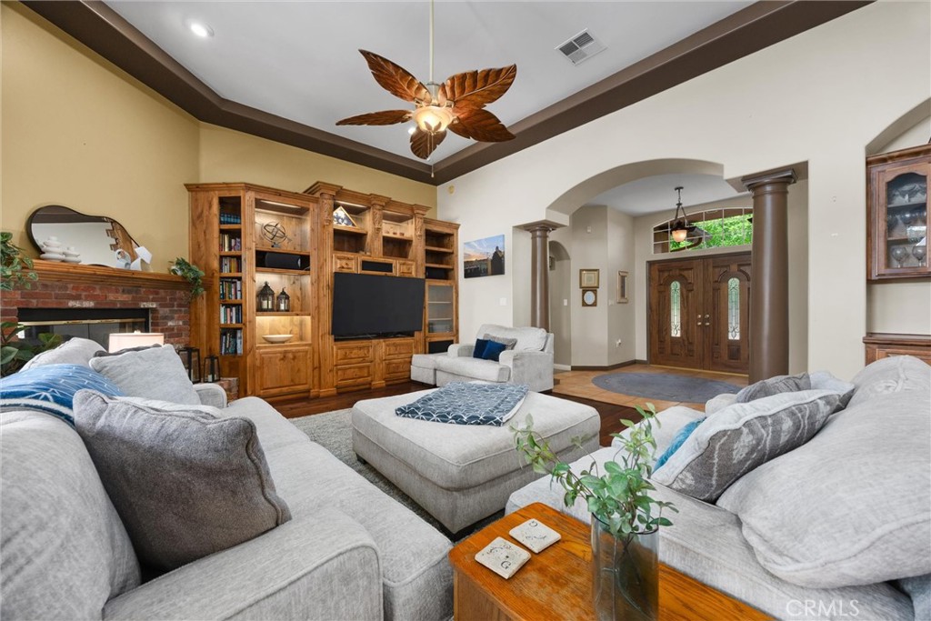 1806 Briercliff Court