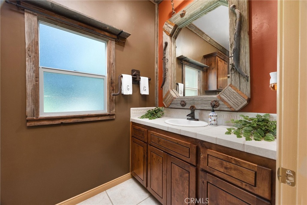 1806 Briercliff Court