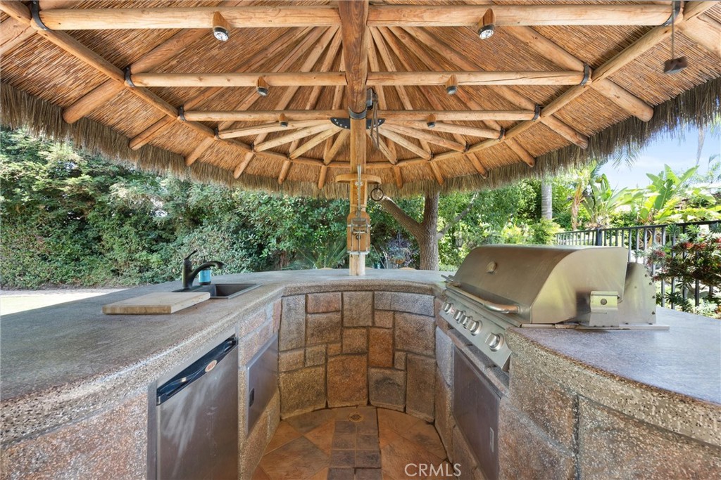 1806 Briercliff Court